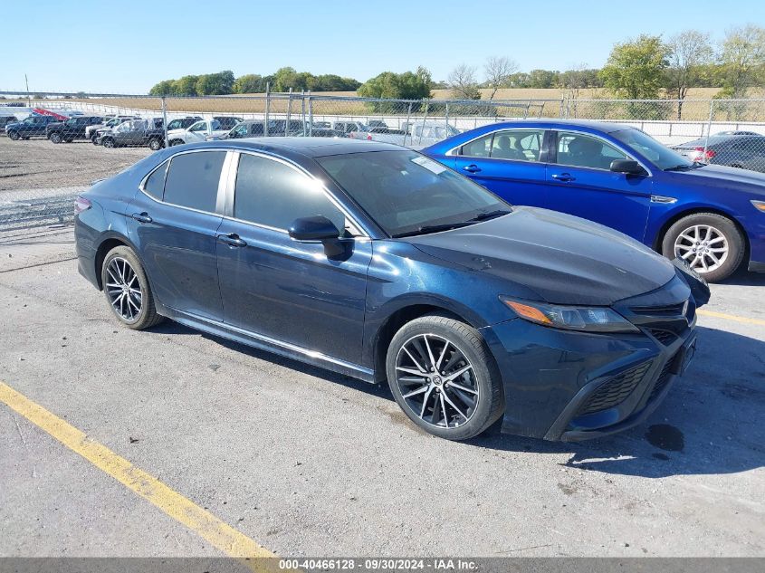 4T1T11AK5MU555276 2021 TOYOTA CAMRY - Image 1