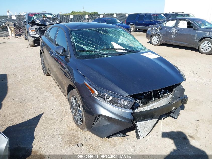 VIN 3KPF24AD7RE796022 2024 KIA FORTE LXS