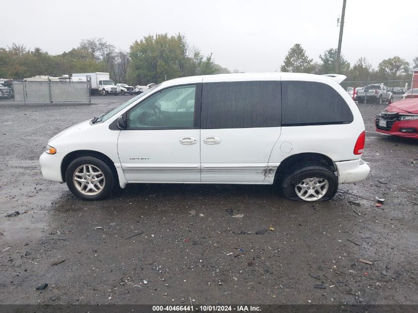 2B4GP45G8YR845393 2000 Dodge Caravan Se/Sport