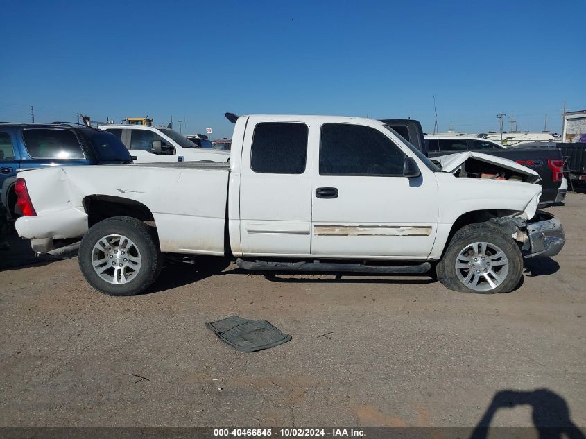 2004 Chevrolet Silverado 1500 Ls VIN: 2GCEC19V041108095 Lot: 40466545