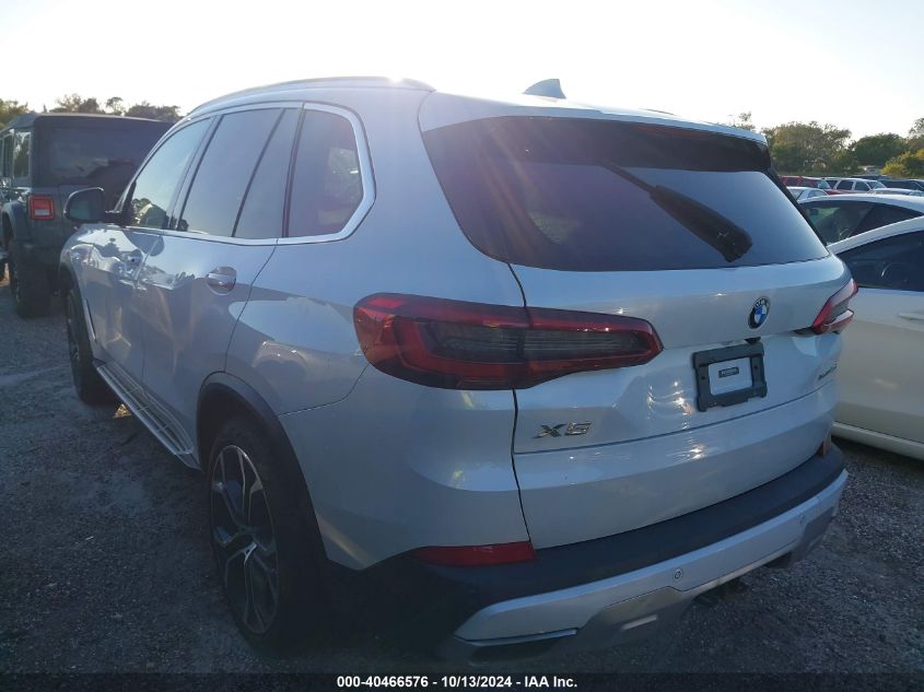 VIN 5UXCR6C51KLL14981 2019 BMW X5, Xdrive40I no.3