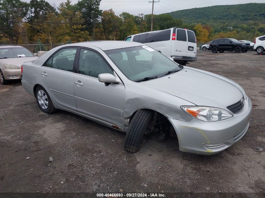 2003 Toyota Camry Le VIN: 4T1BE32K93U127073 Lot: 40466693