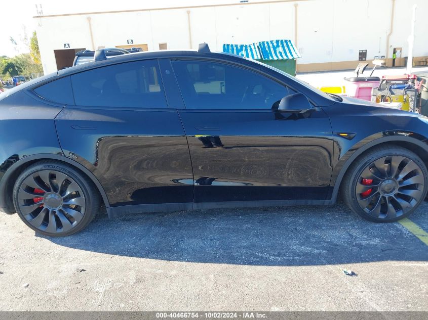 2023 Tesla Model Y VIN: 7SAYGDEF9PF834236 Lot: 40466754