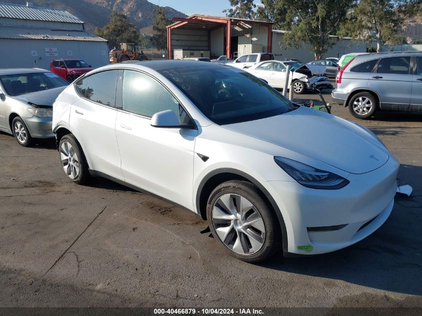 7SAYGDEE4PA069599 2023 TESLA MODEL Y - Image 1