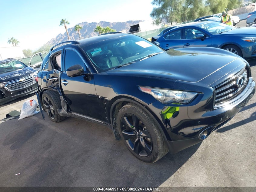 INFINITI QX70