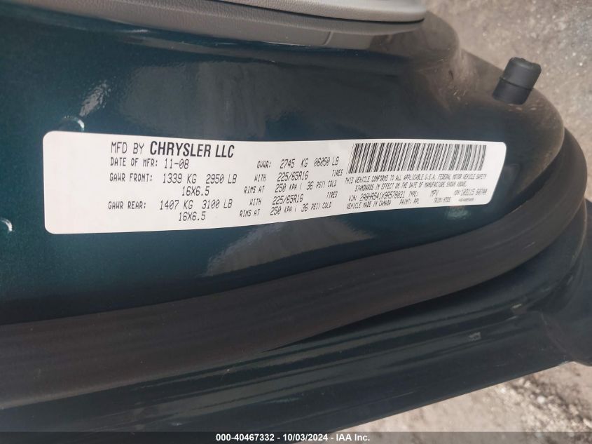 2A8HR541X9R578031 2009 Chrysler Town & Country Touring