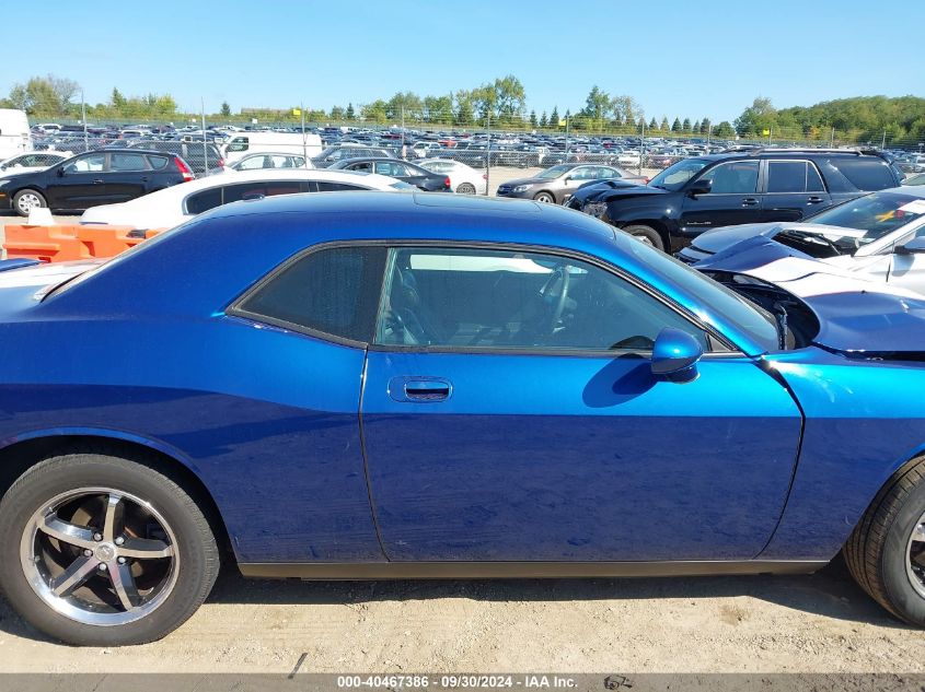 2B3CJ4DV7AH171284 2010 Dodge Challenger Se