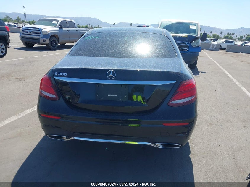 VIN WDDZF4JB5KA519514 2019 MERCEDES-BENZ E 300