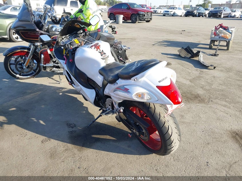 2012 SUZUKI GSX1300 R JS1GX72A1C2100863