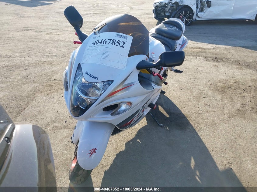 2012 SUZUKI GSX1300 R JS1GX72A1C2100863