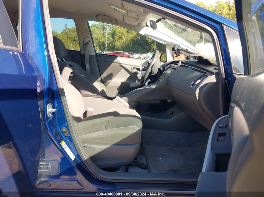 2011 TOYOTA PRIUS VIN: JTDKN3DU3B5365481