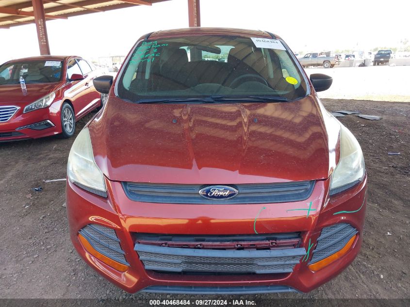 1FMCU0F77EUD17727 2014 Ford Escape S