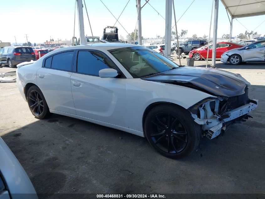 2C3CDXCT9HH667600 2017 DODGE CHARGER - Image 1