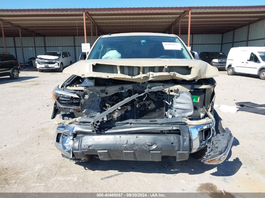 5TFDY5F11JX733724 2018 Toyota Tundra Sr5 5.7L V8