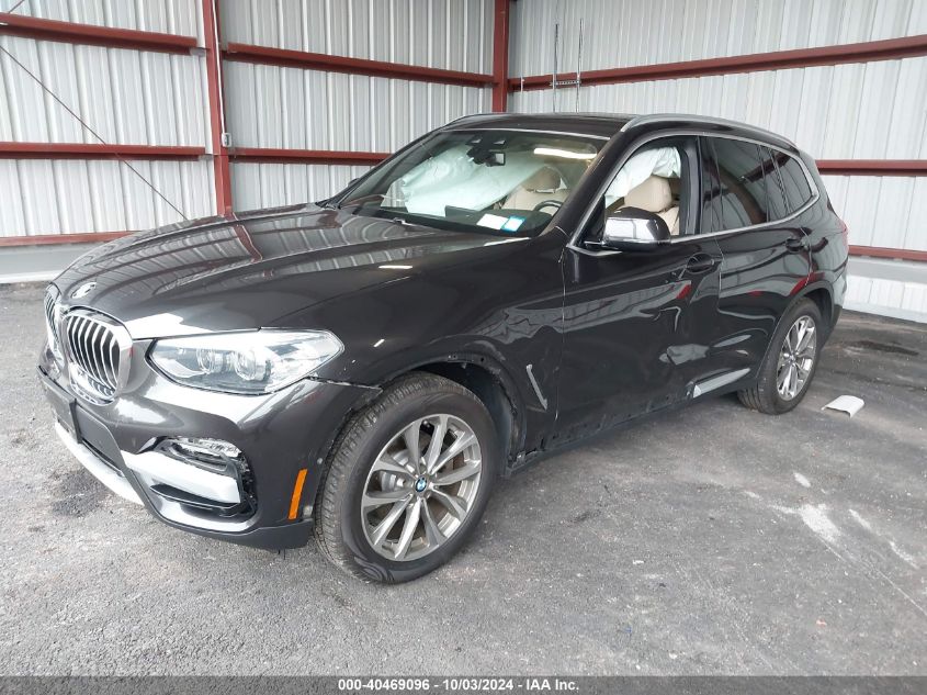 5UXTR9C5XKLR04422 2019 BMW X3 - Image 2