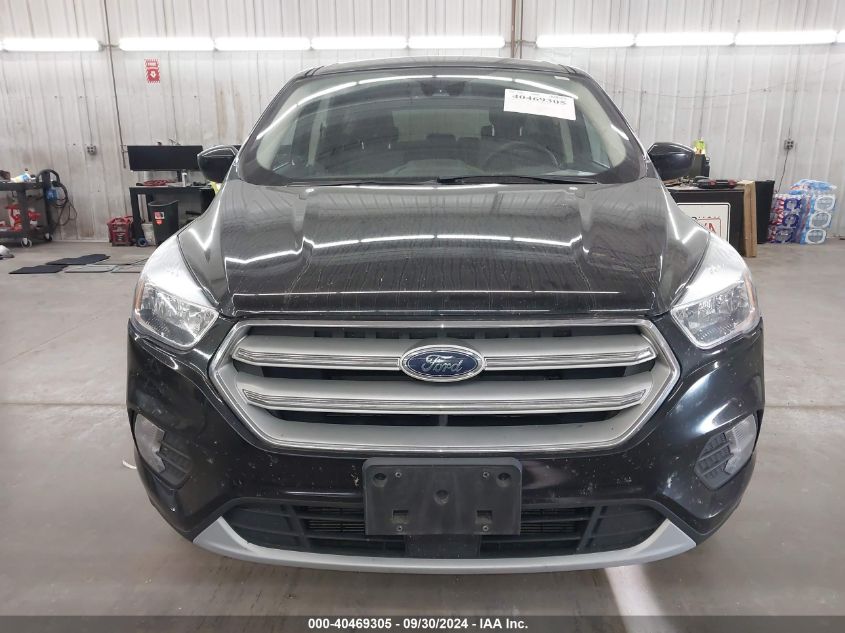 1FMCU9GD5KUA21884 2019 Ford Escape Se