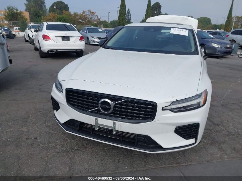 2022 Volvo S60 Recharge Plug-In Hybrid T8 R-Design Expression VIN: 7JRBR0FZ1NG158237 Lot: 40469532