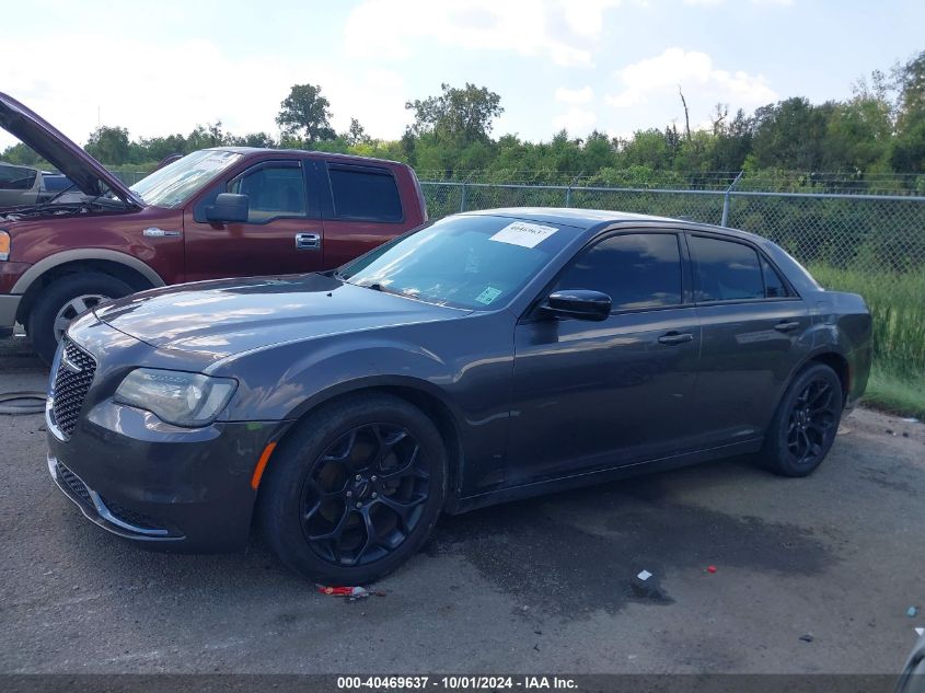 2C3CCAAG2KH738813 2019 Chrysler 300 Touring