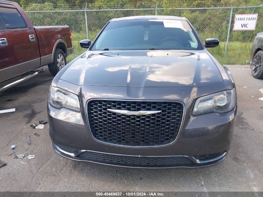 2019 Chrysler 300 Touring VIN: 2C3CCAAG2KH738813 Lot: 40469637