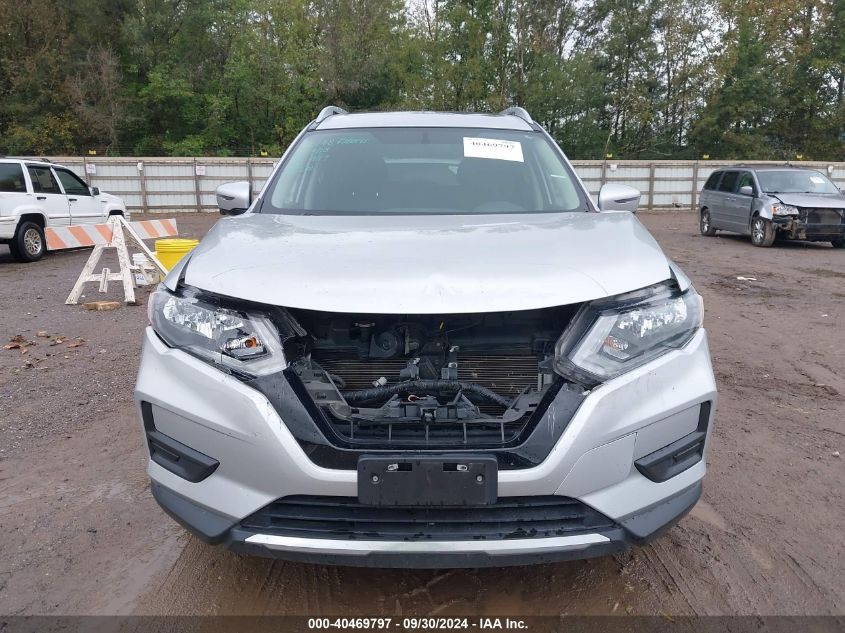 VIN 5N1AT2MV9JC758041 2018 NISSAN ROGUE SV
