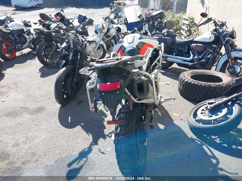 2023 TRIUMPH MOTORCYCLE TIGER 888 CC(VIN: SMTE67DF9PTBE9673