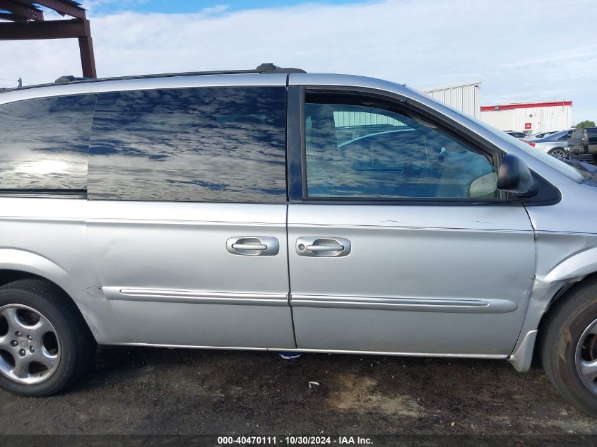 2002 Dodge Grand Caravan Es VIN: 2B4GP54L92R672902 Lot: 40470111