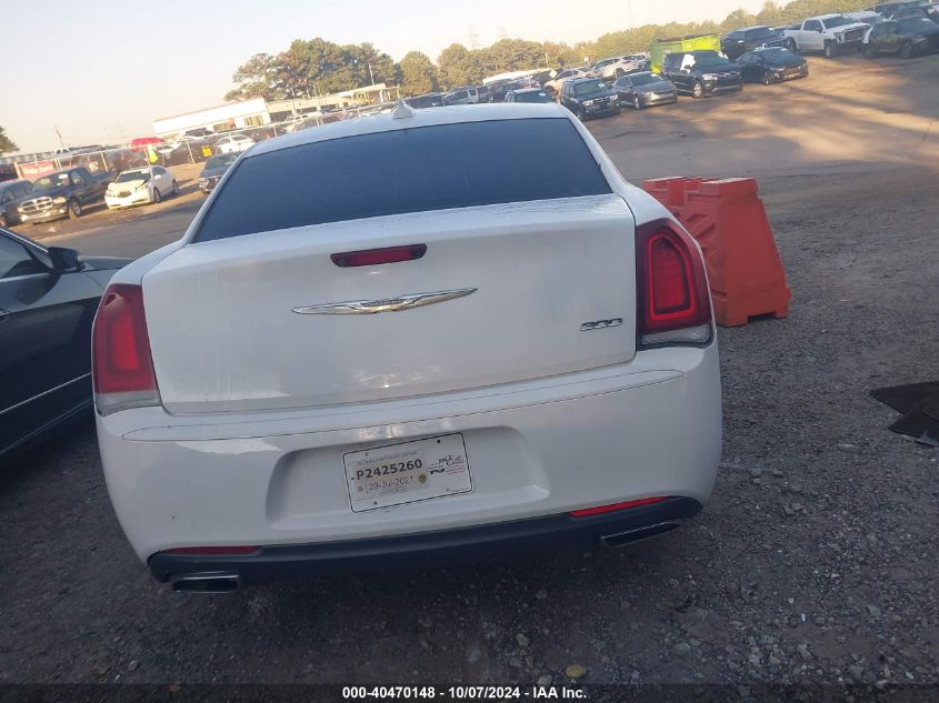 2C3CCAAG1JH223929 2018 Chrysler 300 Touring