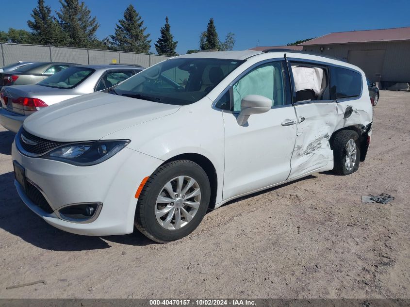 2C4RC1BG8HR759253 2017 CHRYSLER PACIFICA - Image 2