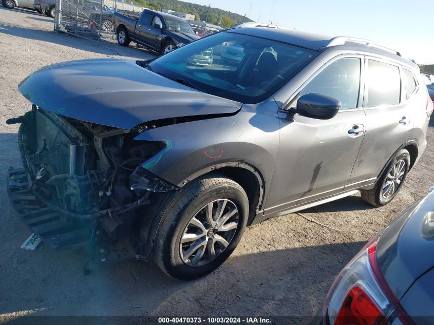 JN8AT2MT7JW450419 2018 NISSAN ROGUE - Image 2