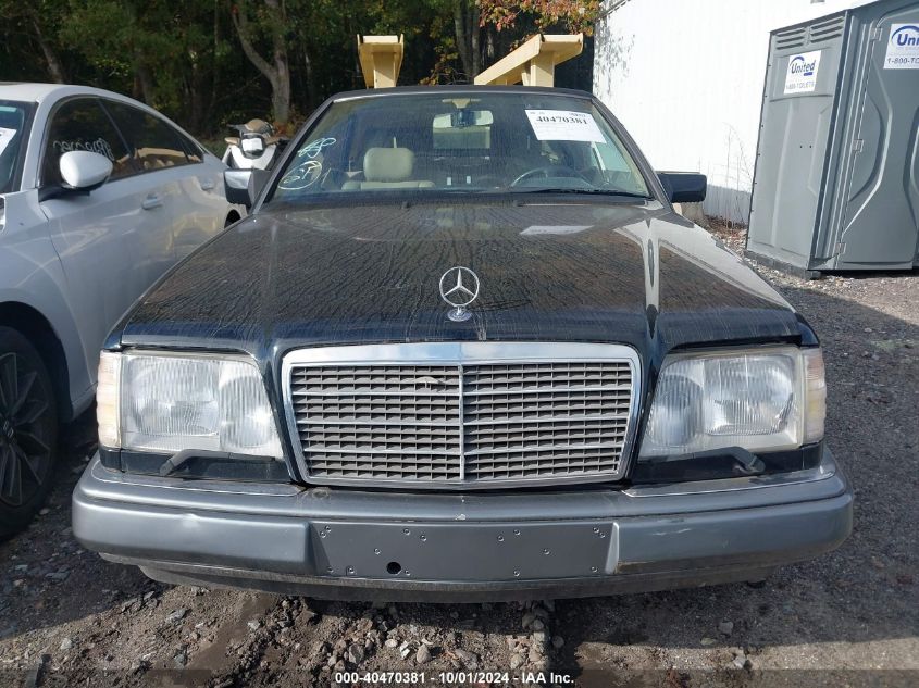 1995 Mercedes-Benz E 320 VIN: WDBEA66E5SC277512 Lot: 40470381