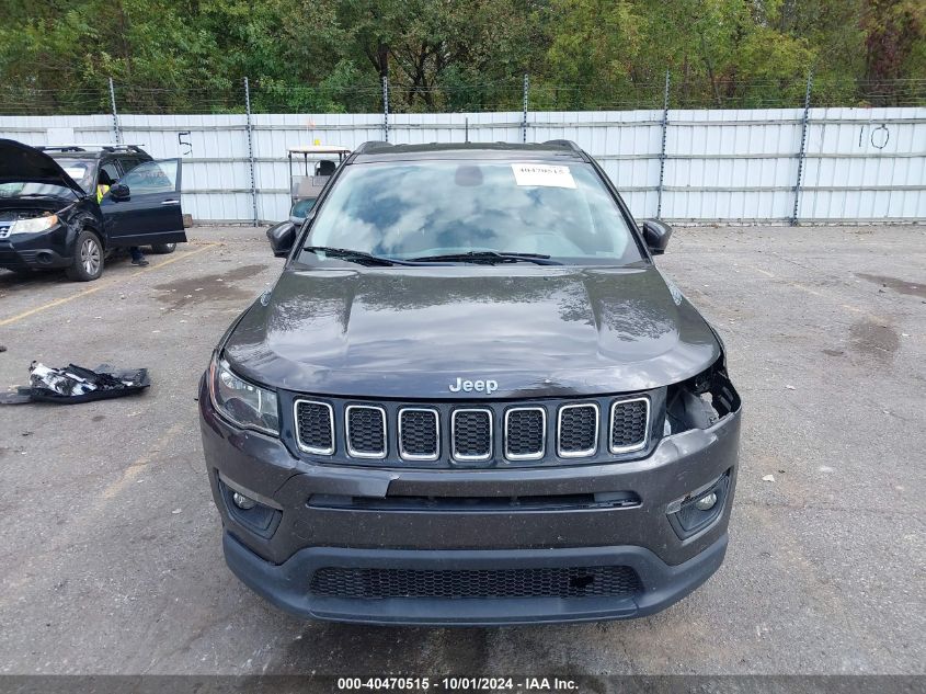 3C4NJDBB1JT232748 2018 Jeep Compass Latitude 4X4