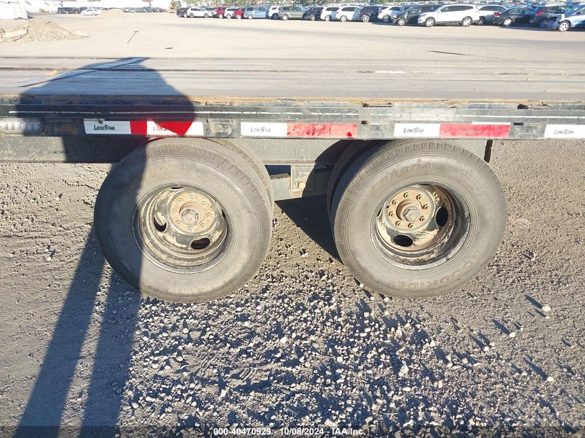 2023 RAWMAXX GOOSENECK TRAILER (VIN: 3EVGF4024P1106466