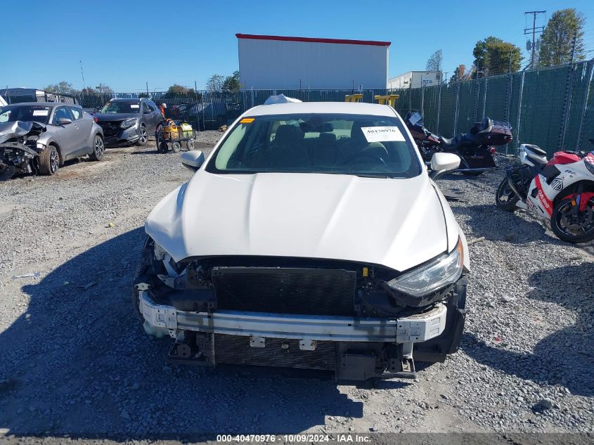 3FA6P0HD5KR163281 2019 Ford Fusion Se