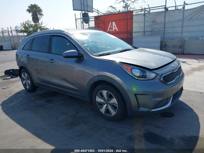 KNDCB3LC8J5156922 2018 Kia Niro Lx