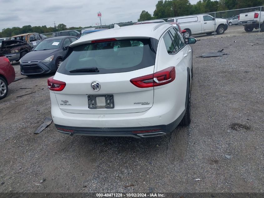 2018 Buick Regal Tourx Essence VIN: W04GV8SX5J1135280 Lot: 40471228