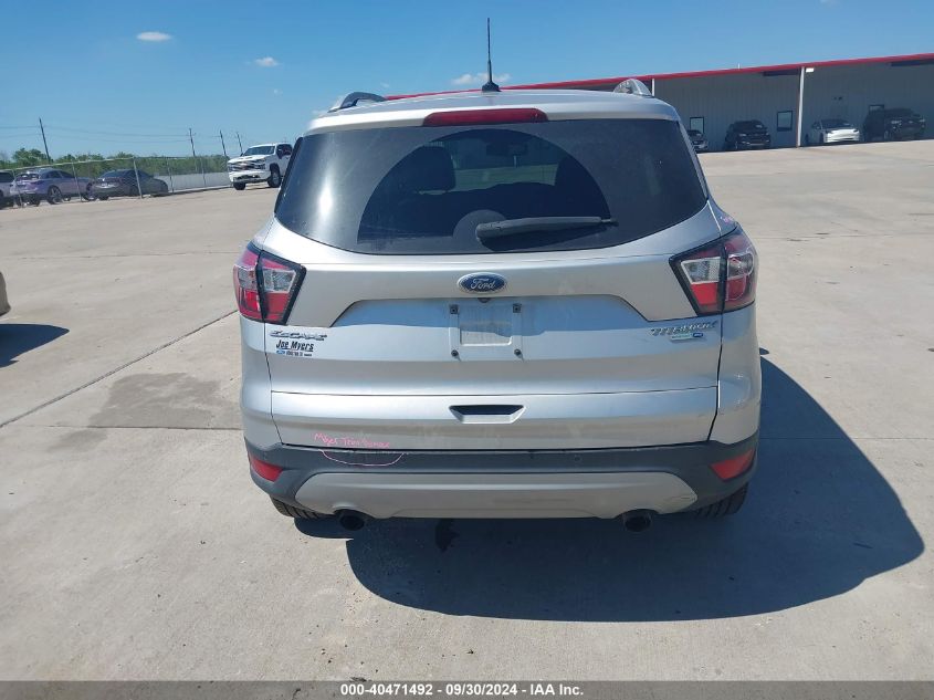 1FMCU9J95HUC49736 2017 Ford Escape Titanium