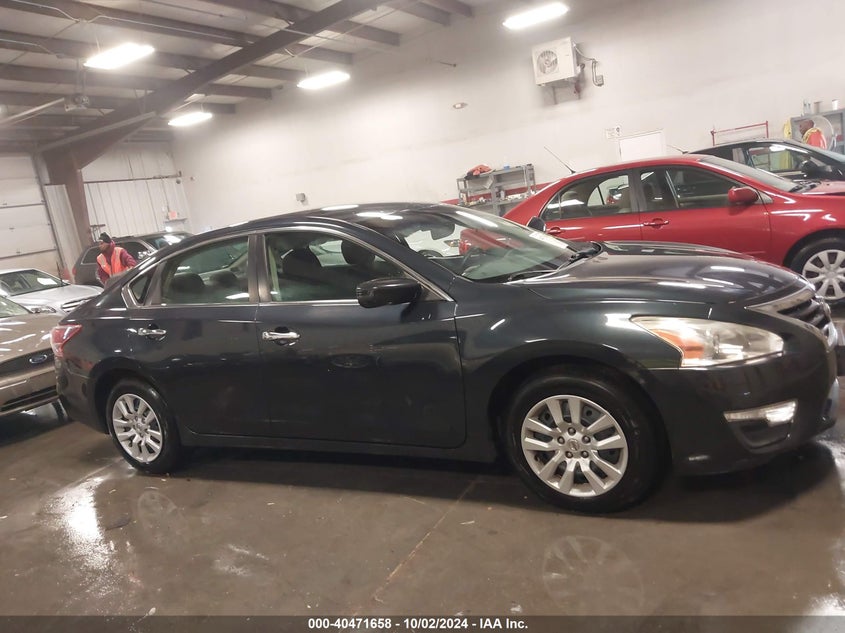 2013 Nissan Altima 2.5 S VIN: 1N4AL3AP9DN438829 Lot: 40471658