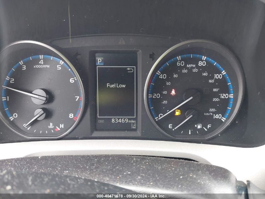 2T3WFREV8HW376406 2017 Toyota Rav4 Xle