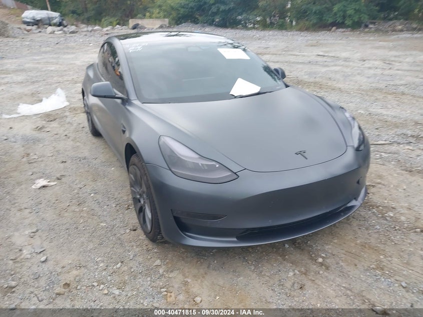 2022 TESLA MODEL 3  (VIN: 5YJ3E1EB8NF271900)