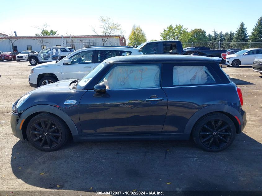 2015 Mini Hardtop Cooper S VIN: WMWXP7C52F2A41334 Lot: 40472937