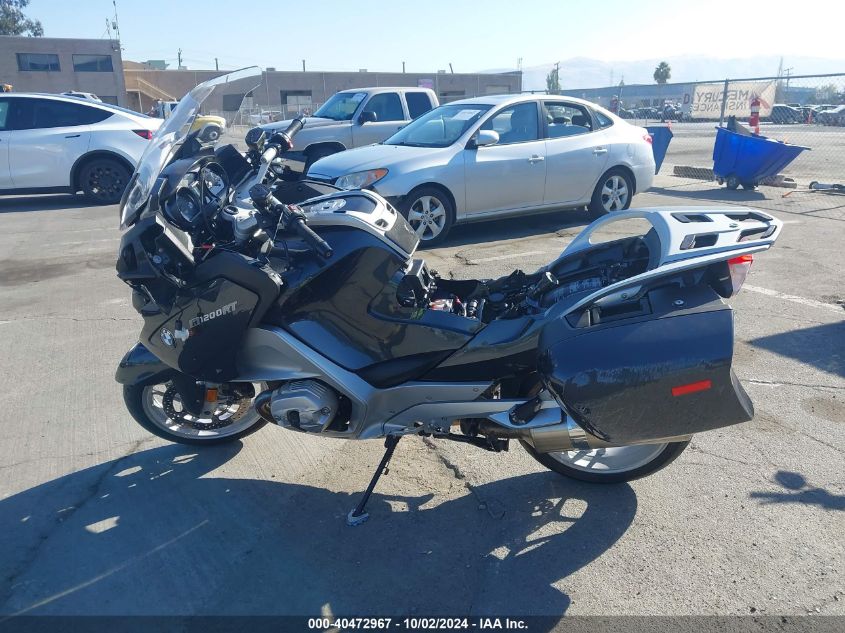 2011 BMW R1200 Rt VIN: WB1044005BZW19863 Lot: 40472967