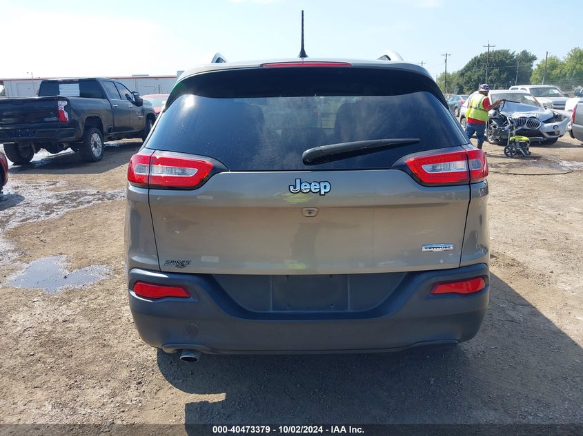 1C4PJLCB3HW650086 2017 Jeep Cherokee Latitude Fwd