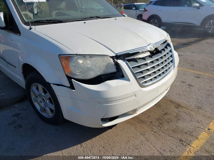 2A4RR5D13AR138274 2010 Chrysler Town & Country Touring