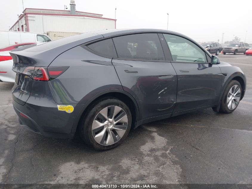 7SAYGDEE5NF402294 2022 Tesla Model Y