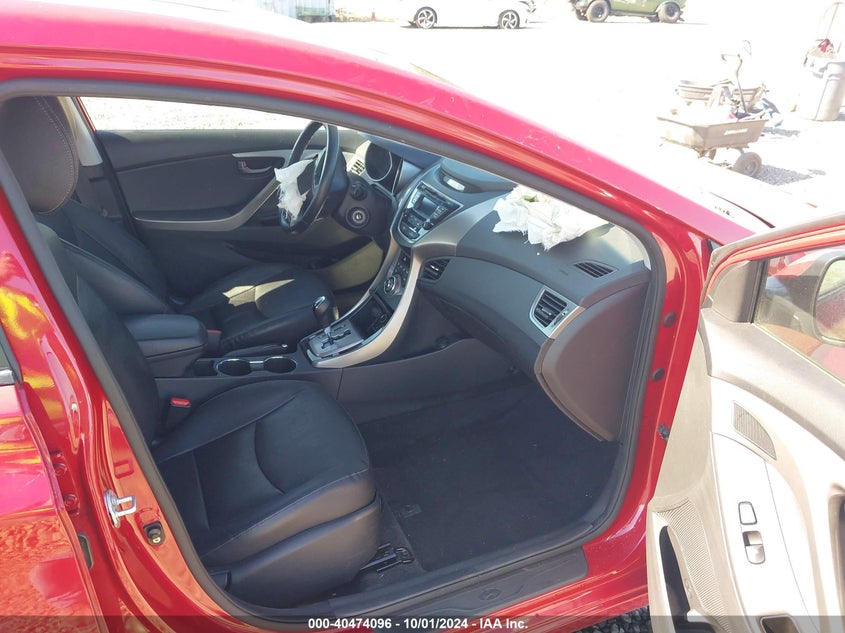 2013 HYUNDAI ELANTRA VIN: KMHDH4AE2DU941360