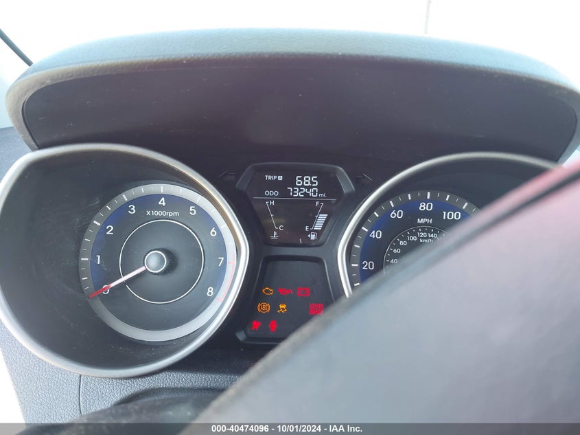 2013 HYUNDAI ELANTRA VIN: KMHDH4AE2DU941360