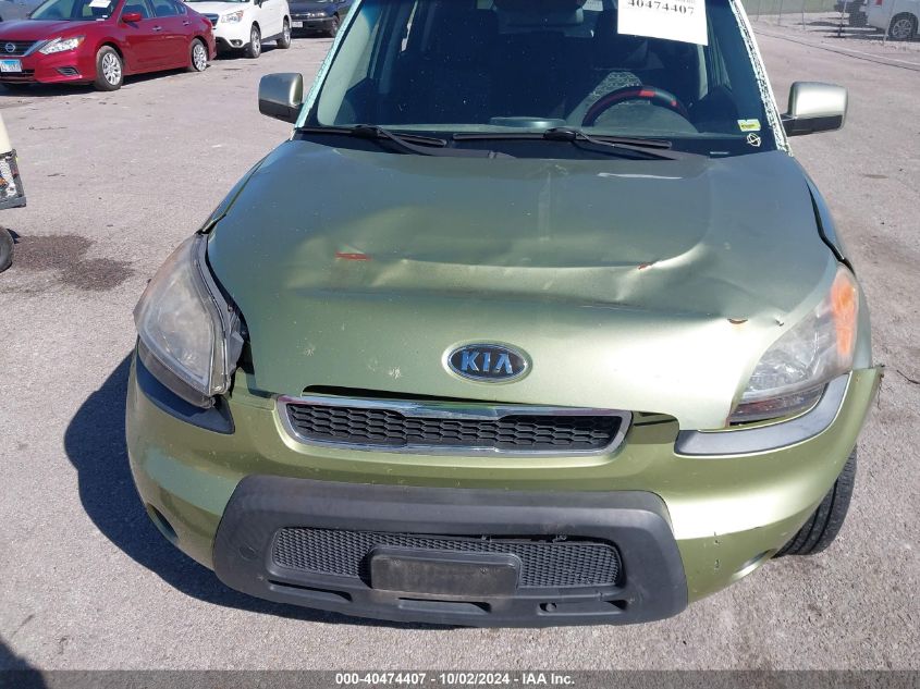 2011 Kia Soul + VIN: KNDJT2A27B7223363 Lot: 40474407