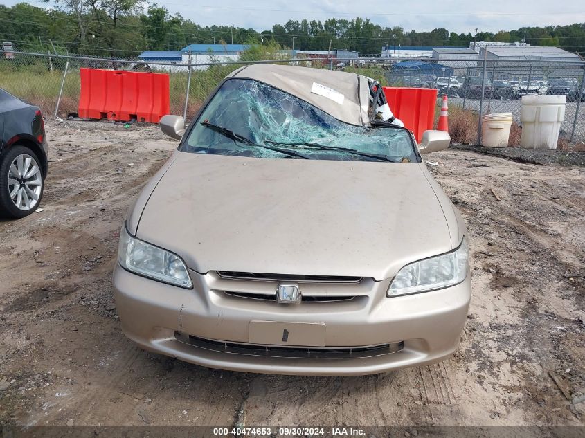 2000 Honda Accord 2.3 Se VIN: 1HGCG6693YA138155 Lot: 40474653