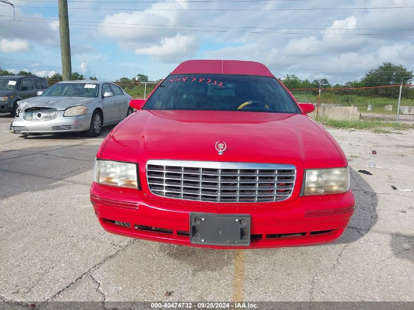 1998 Cadillac Deville Professional VIN: 1GEEH90Y4WU500678 Lot: 40474732