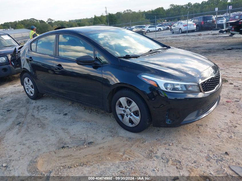 3KPFK4A74HE093101 2017 KIA FORTE - Image 1